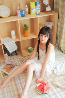 エルフ姫ニィーナ